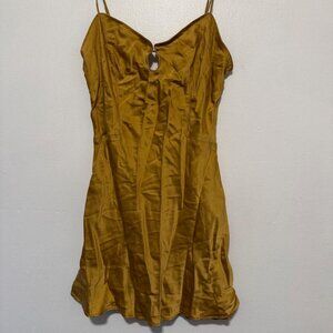 Vintage 100% Silk Victoria's Secret Slip S, Golden